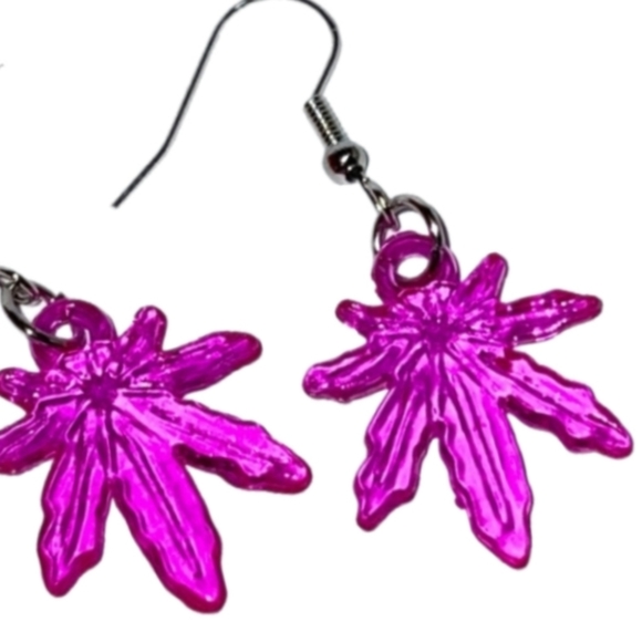 Maryjane dangling earrings 💗💕💗 - Picture 4 of 7